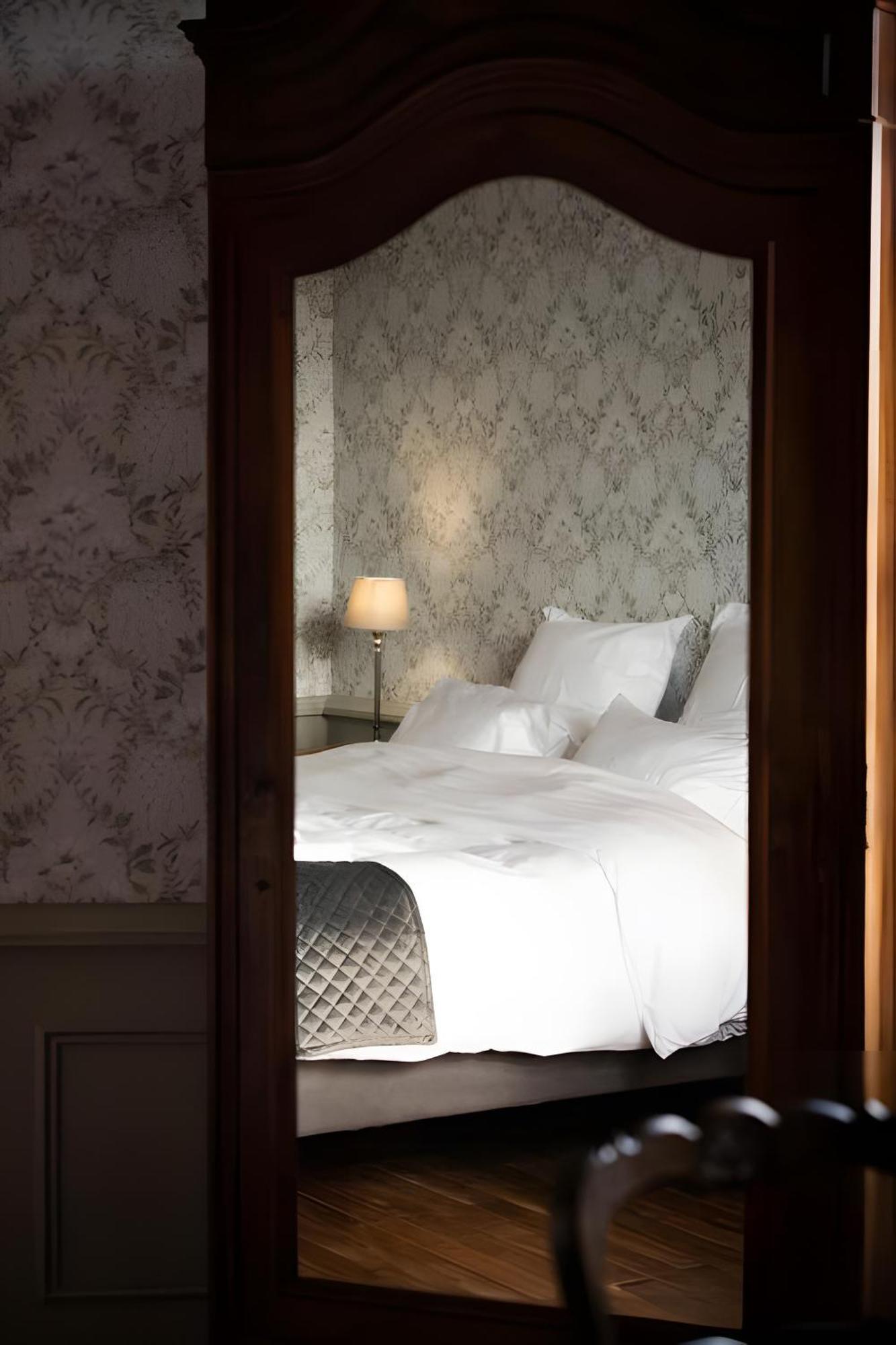 Bed and Breakfast Domaine De La Briouse Sanxay Exterior foto